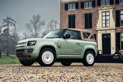 Модифицированный кабриолет Land Rover Defender